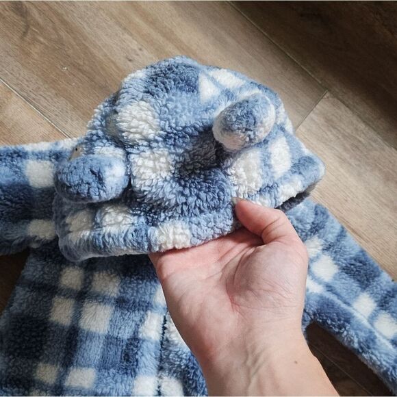 Carter’s Baby Winter Footie One Piece Blue Plaid Fuzzy Zip-Up Pajamas Size 9m - Picture 5 of 7